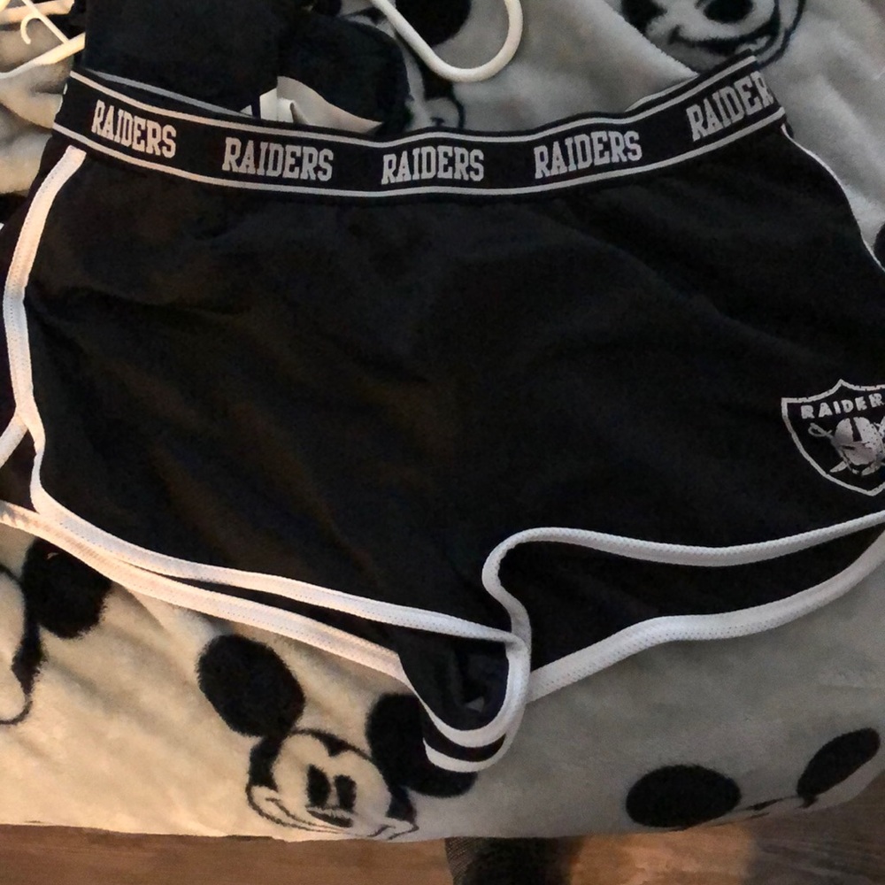 Raiders mesh shorts